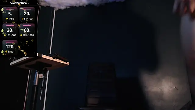 Layla miss online show from 02-13-25, 09:17