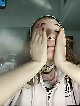 Snapshot of chubby_vanniie_ chatting on 01-16-25, 11:04 chubby vanniie online show from 01-16-25, 11:04