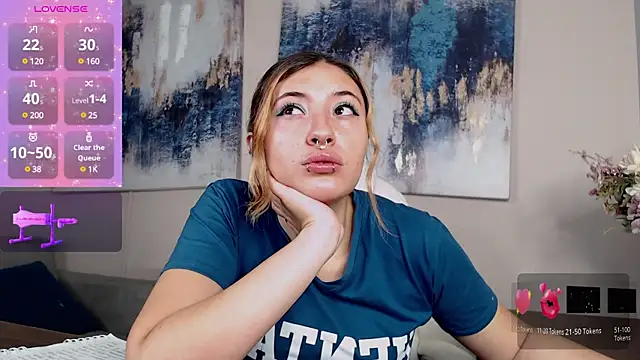 Snapshot of chubby_vanniie_ chatting on 02-08-25, 11:44 chubby vanniie online show from 02-08-25, 11:44