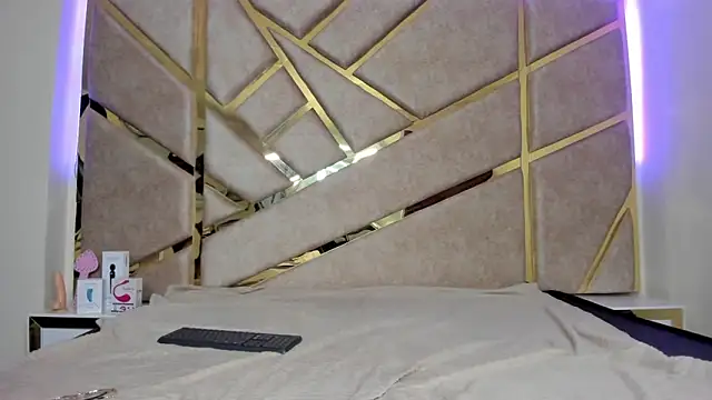 Snapshot of nahia_low chatting on 03-20-25, 03:34 nahia low online show from 03-20-25, 03:34