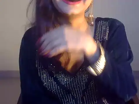 Lusty Wife1 online show from 12-28-24, 09:20