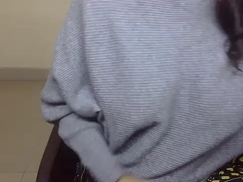 Lusty Wife1 online show from 01-02-25, 07:40