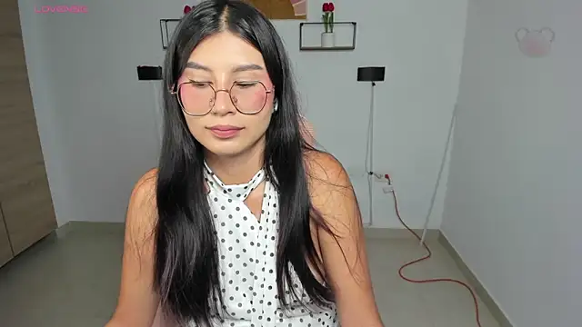 emily villamil online show from 03-09-26, 08:46