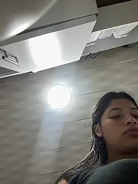 Snapshot of AgathaGeorgiou chatting on 02-15-26, 12:51 AgathaGeorgiou online show from 02-15-26, 12:51