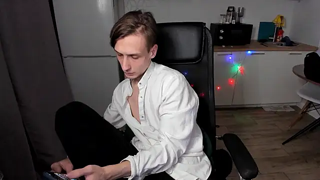 Rick Reed online show from 01-16-26, 01:20