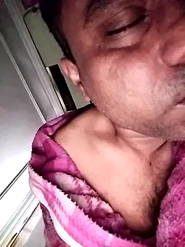 Snapshot of IndianPornStarRavee chatting on 11-23-25, 02:22 IndianPornStarRavee online show from 11-23-25, 02:22