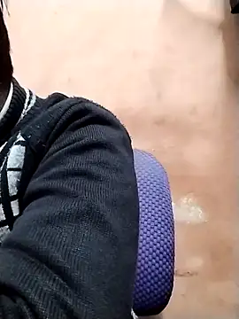 Snapshot of IndianPornStarRavee chatting on 01-06-26, 09:02 IndianPornStarRavee online show from 01-06-26, 09:02