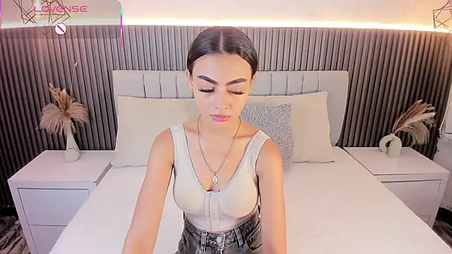 SHANONCLARK online show from 10-03-25, 07:11