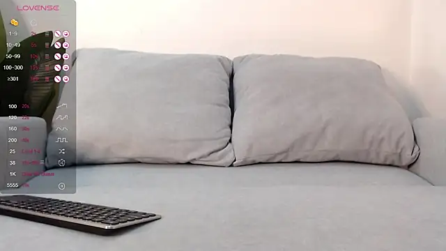 marthina thompsson online show from 09-15-25, 04:18