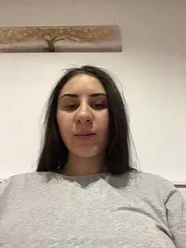 JenniferEdith online show from 02-06-25, 11:21