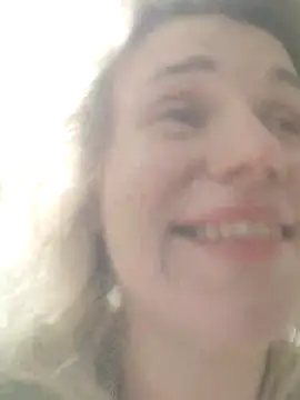 Snapshot of Linda_Gregory chatting on 03-05-25, 12:33 Linda Gregory online show from 03-05-25, 12:33
