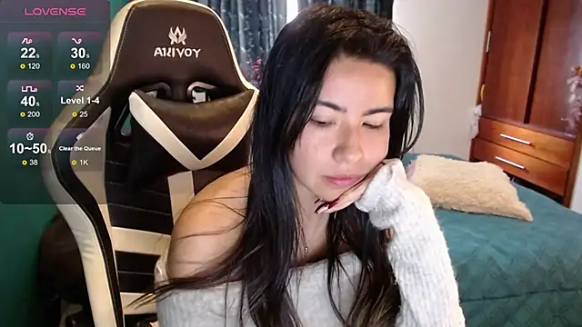 alice middlee online show from 07-28-26, 05:34
