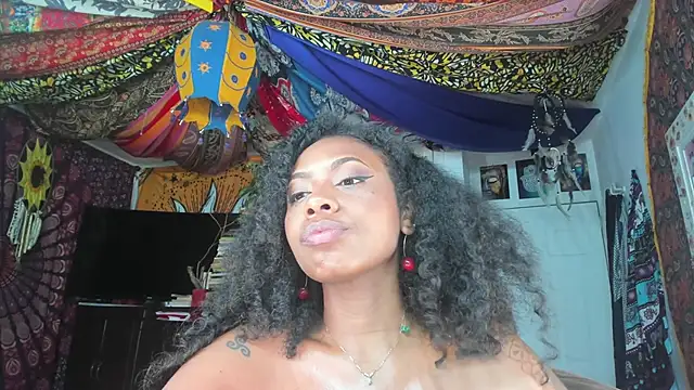 ElizaGrey  online show from 01-17-25, 05:21