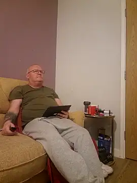 FriendlyDave online show from 03-07-25, 11:38