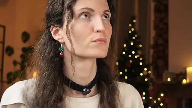 yulladao online show from 12-20-25, 06:04