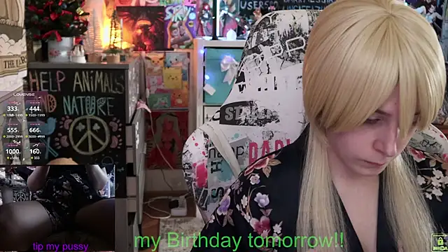 Snapshot of ShiroiFubuki chatting on 02-19-25, 01:06 ShiroiFubuki online show from 02-19-25, 01:06