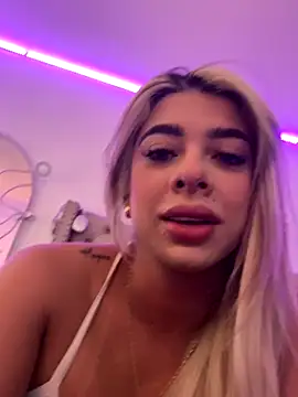 Zoevegass online show from 09-11-25, 04:18