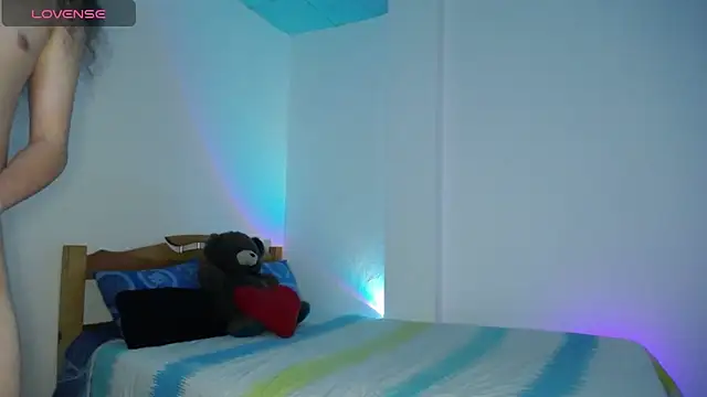 Snapshot of monkeywillwhite chatting on 12-13-24, 12:42 monkeywillwhite online show from 12-13-24, 12:42