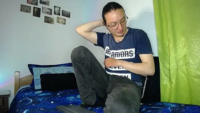 Snapshot of monkeywillwhite chatting on 11-30-25, 03:54 monkeywillwhite online show from 11-30-25, 03:54