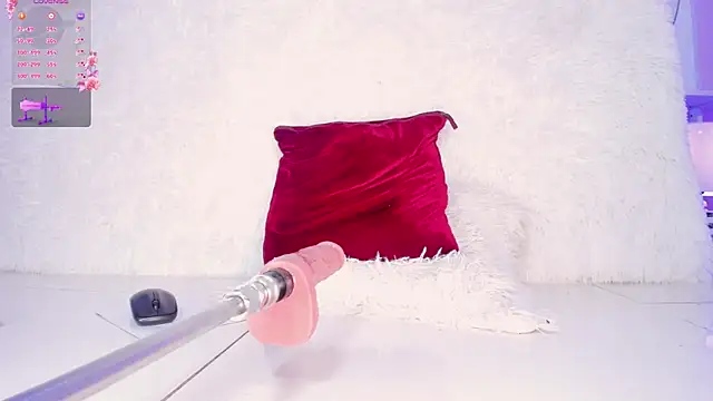 Jiggly   online show from 12-12-24, 04:59