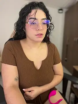 Lia flowers online show from 03-02-26, 10:05