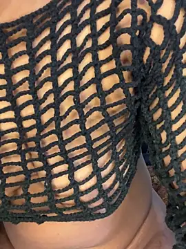 sweetestval online show from 10-22-25, 07:08