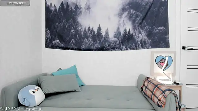 Snapshot of SolarAlice chatting on 02-26-25, 06:54 SolarAlice online show from 02-26-25, 06:54