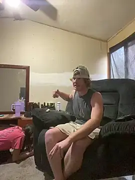 Snapshot of hottestcouplevaa chatting on 12-28-24, 09:08 hottestcouplevaa online show from 12-28-24, 09:08