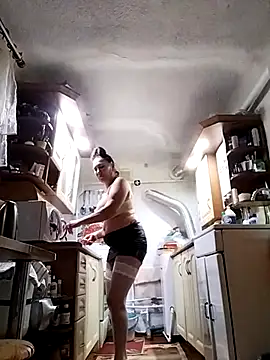 Snapshot of lindaledi2 chatting on 02-13-25, 04:28 lindaledi2 online show from 02-13-25, 04:28