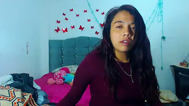 AmaraRoberts420 online show from 01-16-25, 12:23