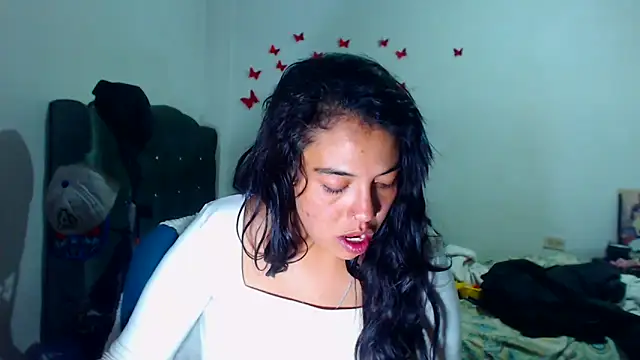 AmaraRoberts420 online show from 12-05-25, 03:37