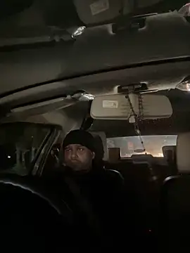 Snapshot of Dick_6inches chatting on 10-31-25, 02:29 Dick 6inches online show from 10-31-25, 02:29