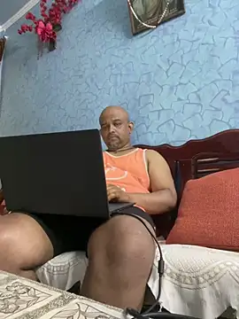 Dick 6inches online show from 03-18-26, 03:04