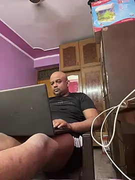 Dick 6inches online show from 04-05-26, 05:26