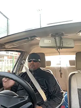 Dick 6inches online show from 04-07-26, 02:23