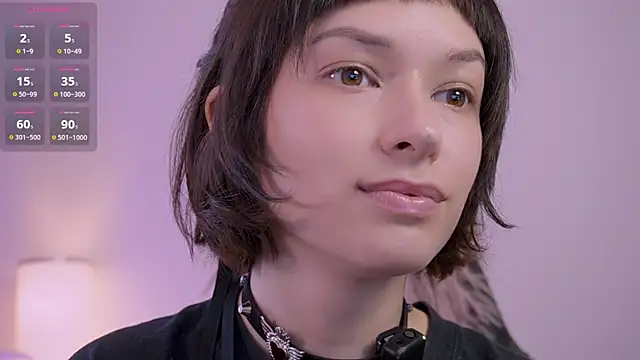 VivianLy  online show from 03-02-26, 11:50