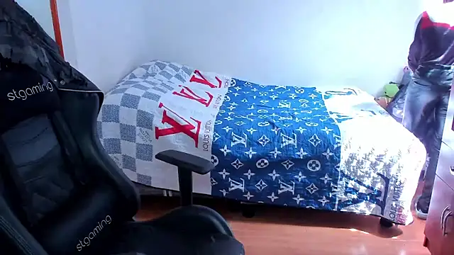 Tommy Bred online show from 10-11-25, 06:39