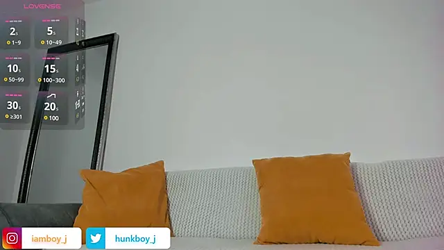 Snapshot of FitnessMaleModel chatting on 01-24-25, 09:05 FitnessMaleModel online show from 01-24-25, 09:05