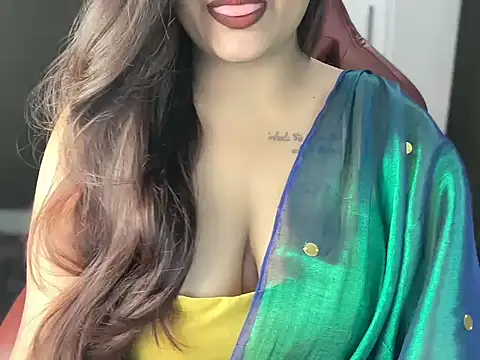 Snapshot of shanayaaa_1 chatting on 11-10-25, 02:38 shanayaaa 1 online show from 11-10-25, 02:38