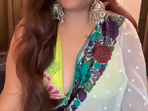 shanayaaa 1 online show from 04-13-26, 06:24