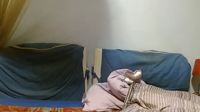 Snapshot of martachatte chatting on 07-10-26, 08:22 martachatte online show from 07-10-26, 08:22