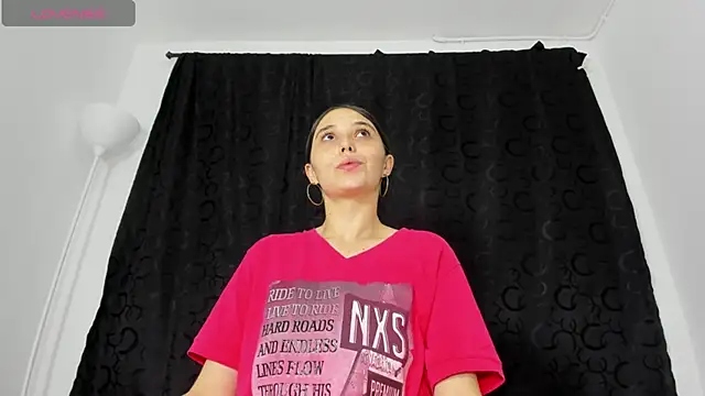 Snapshot of ice_grace chatting on 02-08-25, 02:58 ice grace online show from 02-08-25, 02:58