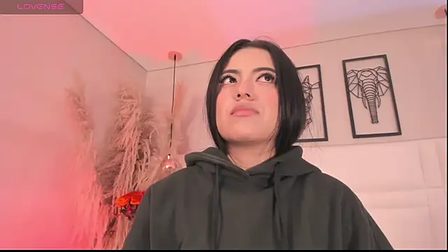 Rebeca jones online show from 10-03-25, 12:24