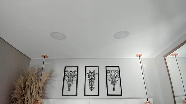 Rebeca jones online show from 10-24-25, 12:56