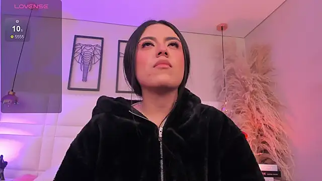 Rebeca jones online show from 12-14-25, 12:10