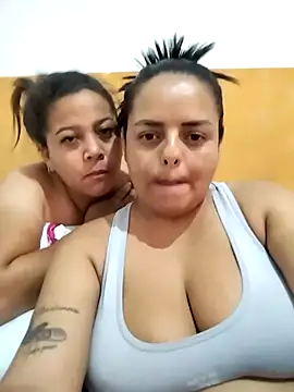 Snapshot of Rossestoner chatting on 02-23-25, 09:48 Rossestoner online show from 02-23-25, 09:48