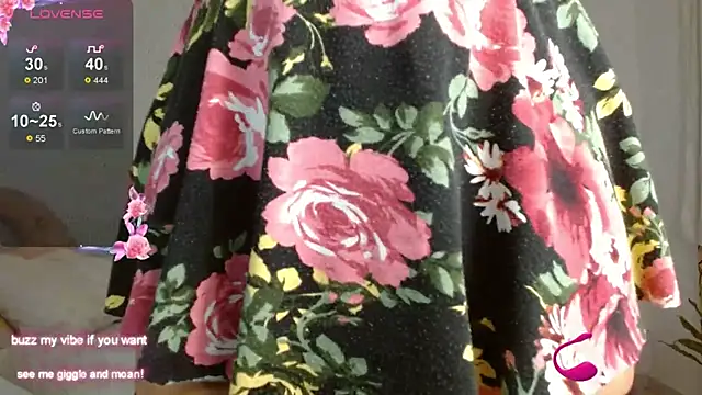 Nayade online show from 09-21-25, 11:39