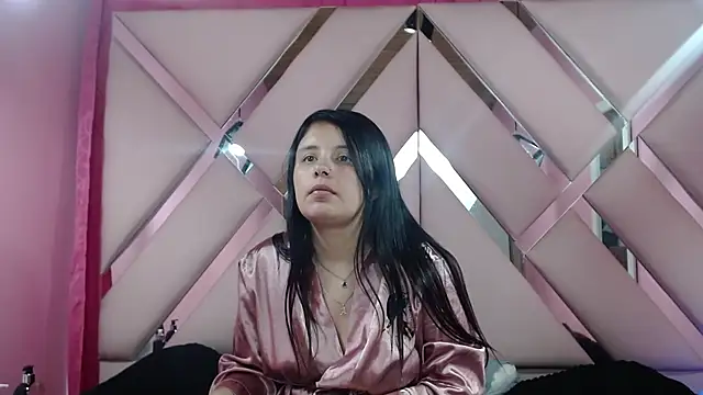 Snapshot of nathaly_low1 chatting on 01-22-25, 06:52 nathaly low1 online show from 01-22-25, 06:52