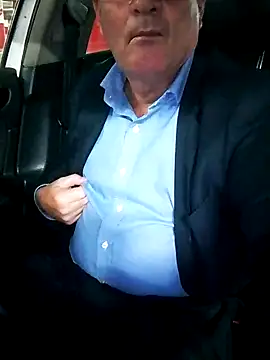 stiffandlubedxh online show from 09-15-25, 08:25