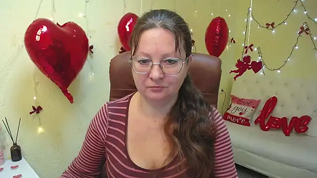 VanessaHotts online show from 02-06-26, 08:51